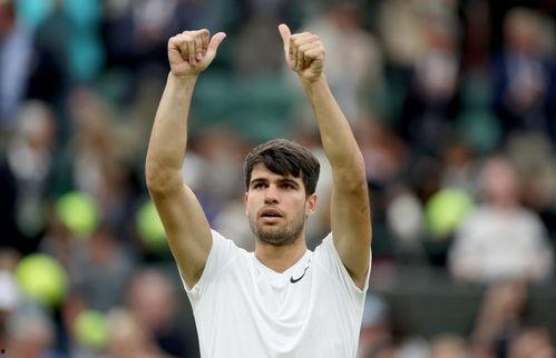 阿尔卡拉斯,崛起的足球新星，闪耀欧洲足坛